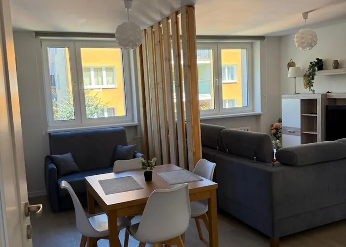 Na Nadrzecznej * 卡尔帕奇